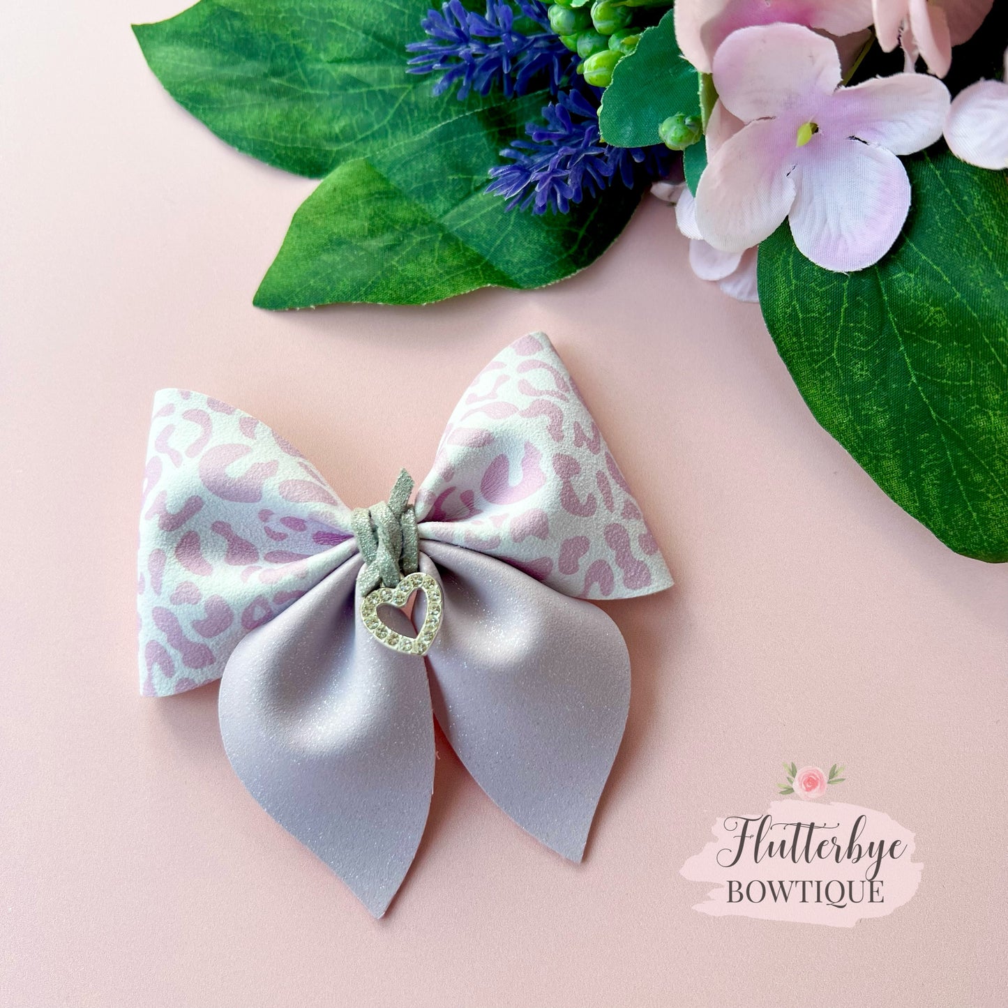 Pastel Leopard Pinch Bow