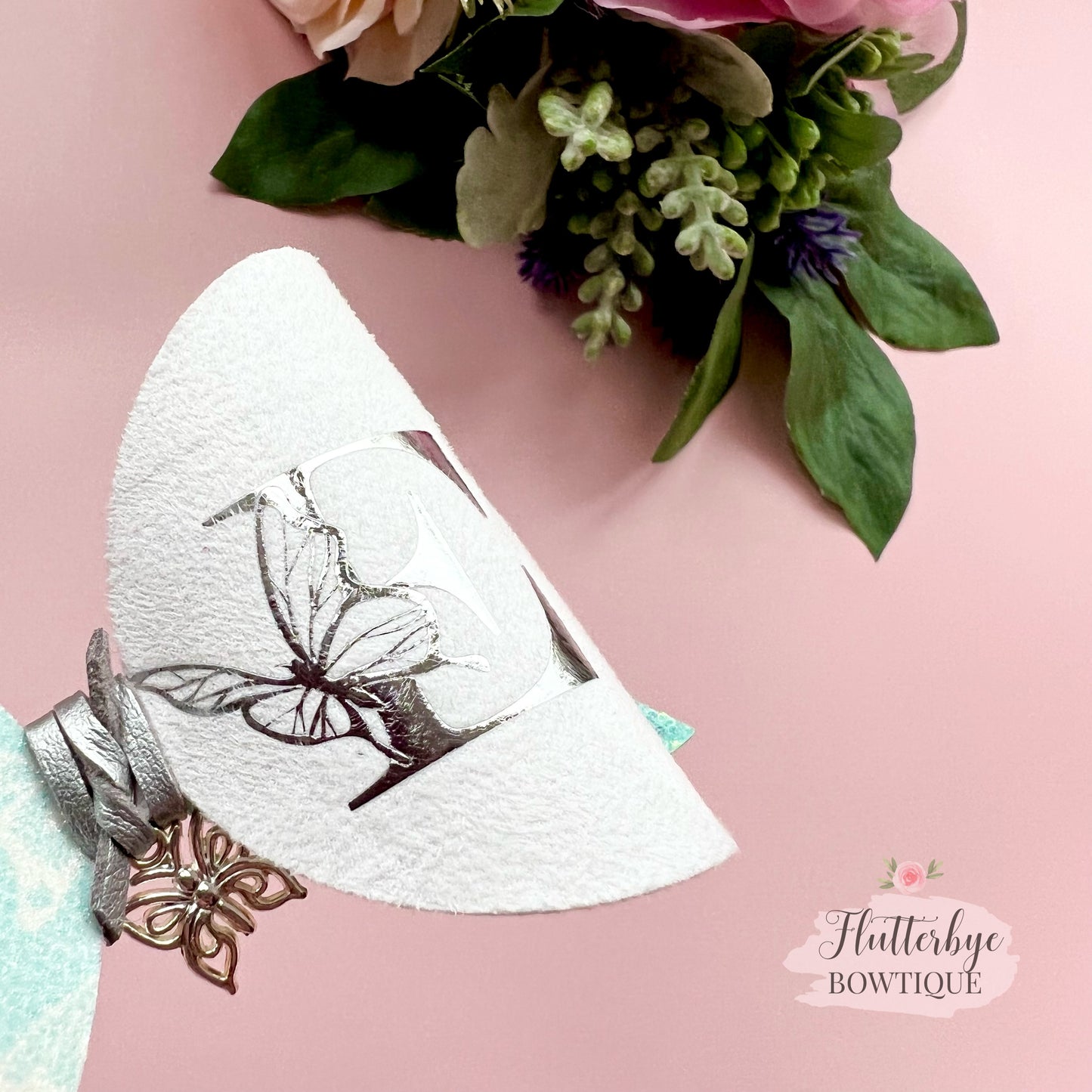 Pretty Butterflies Charm bow