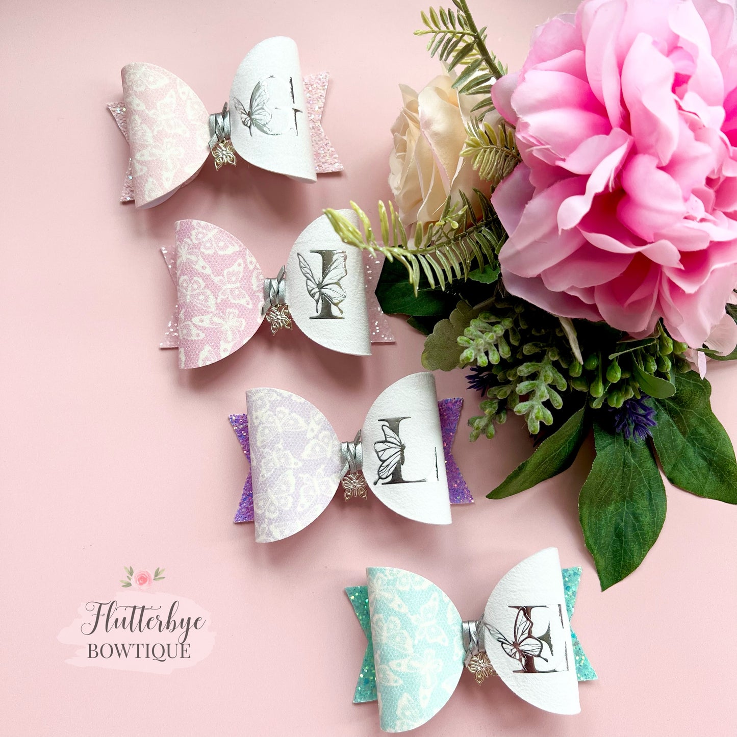 Pretty Butterflies Charm bow