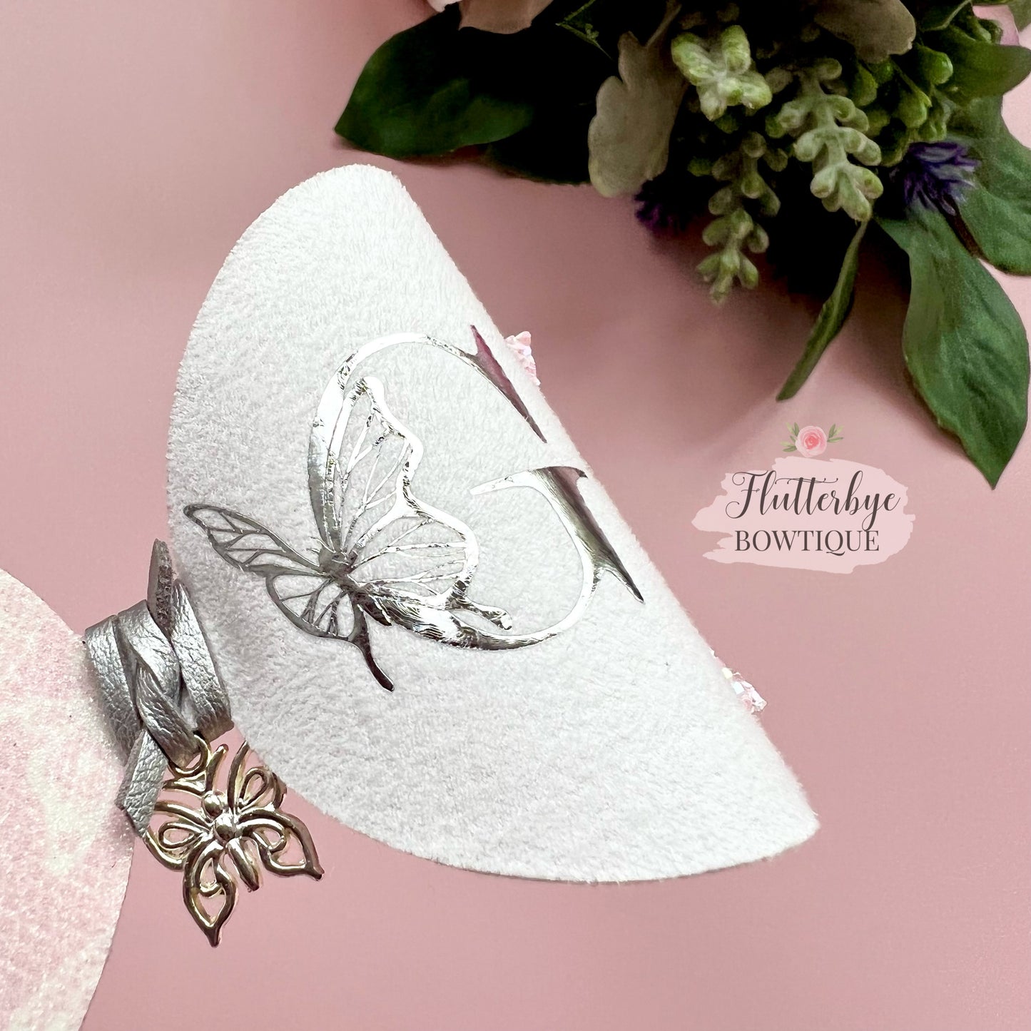 Pretty Butterflies Charm bow
