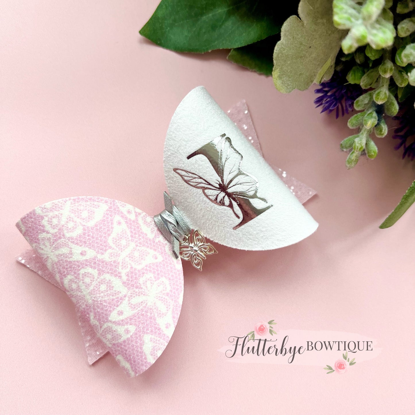 Pretty Butterflies Charm bow