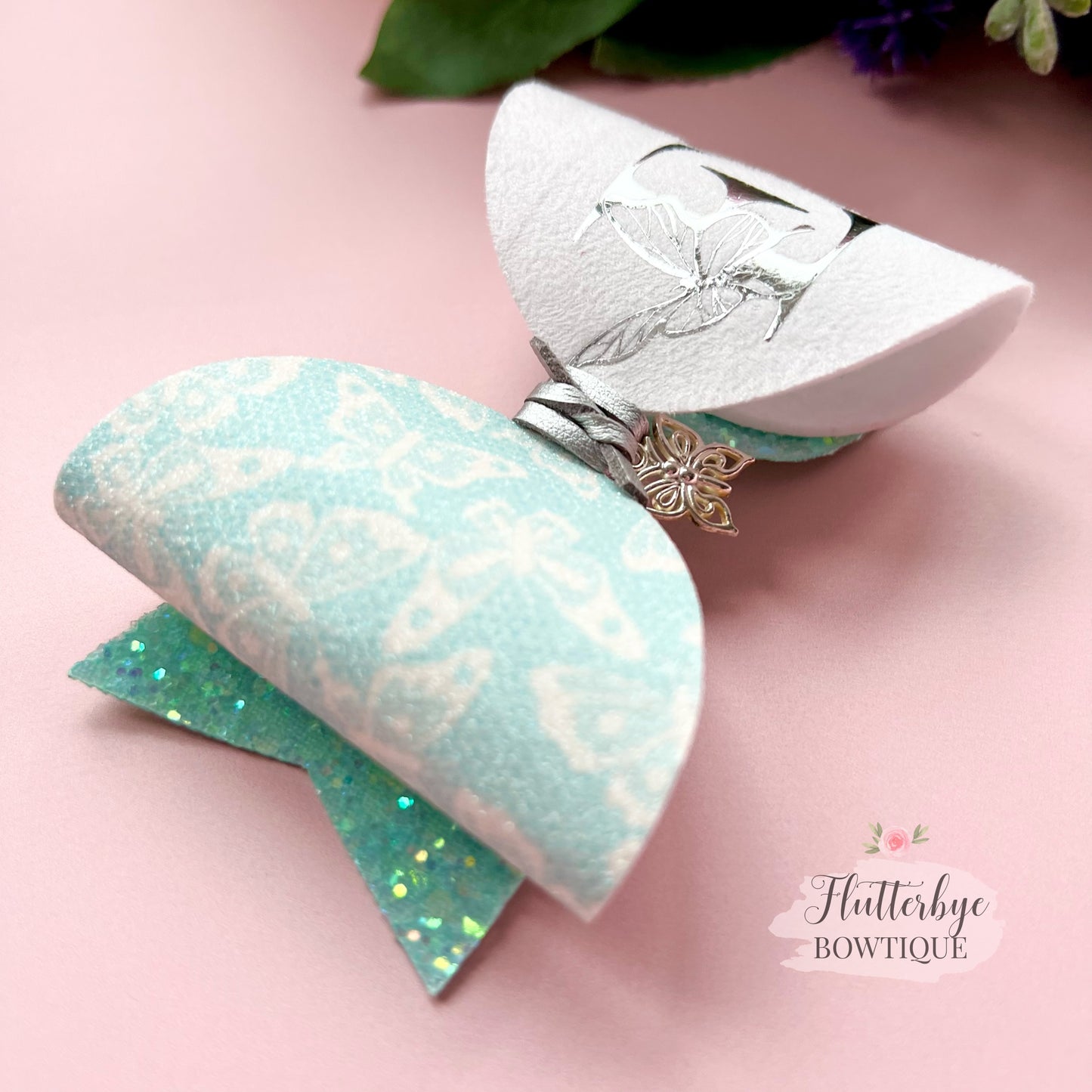 Pretty Butterflies Charm bow