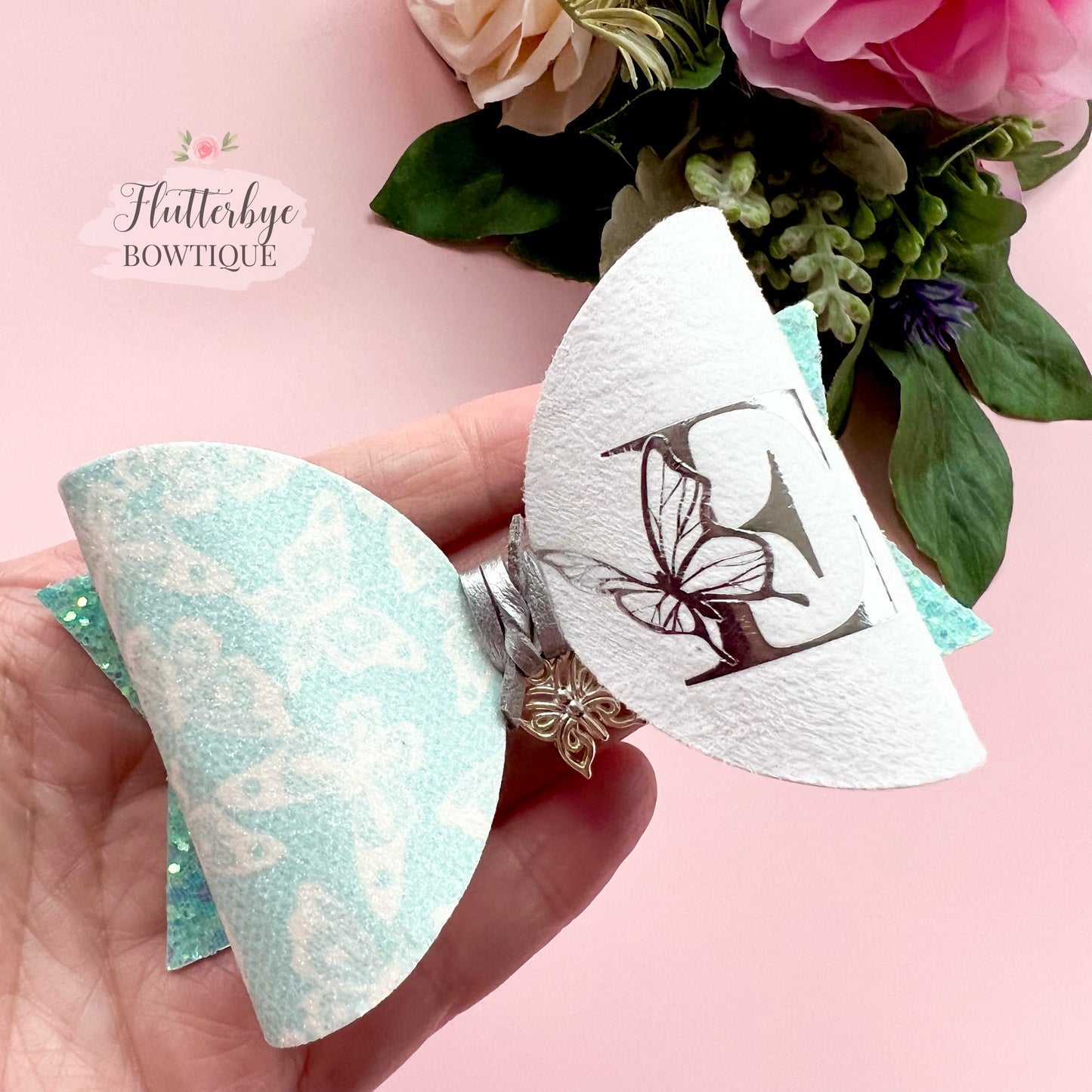 Pretty Butterflies Charm bow