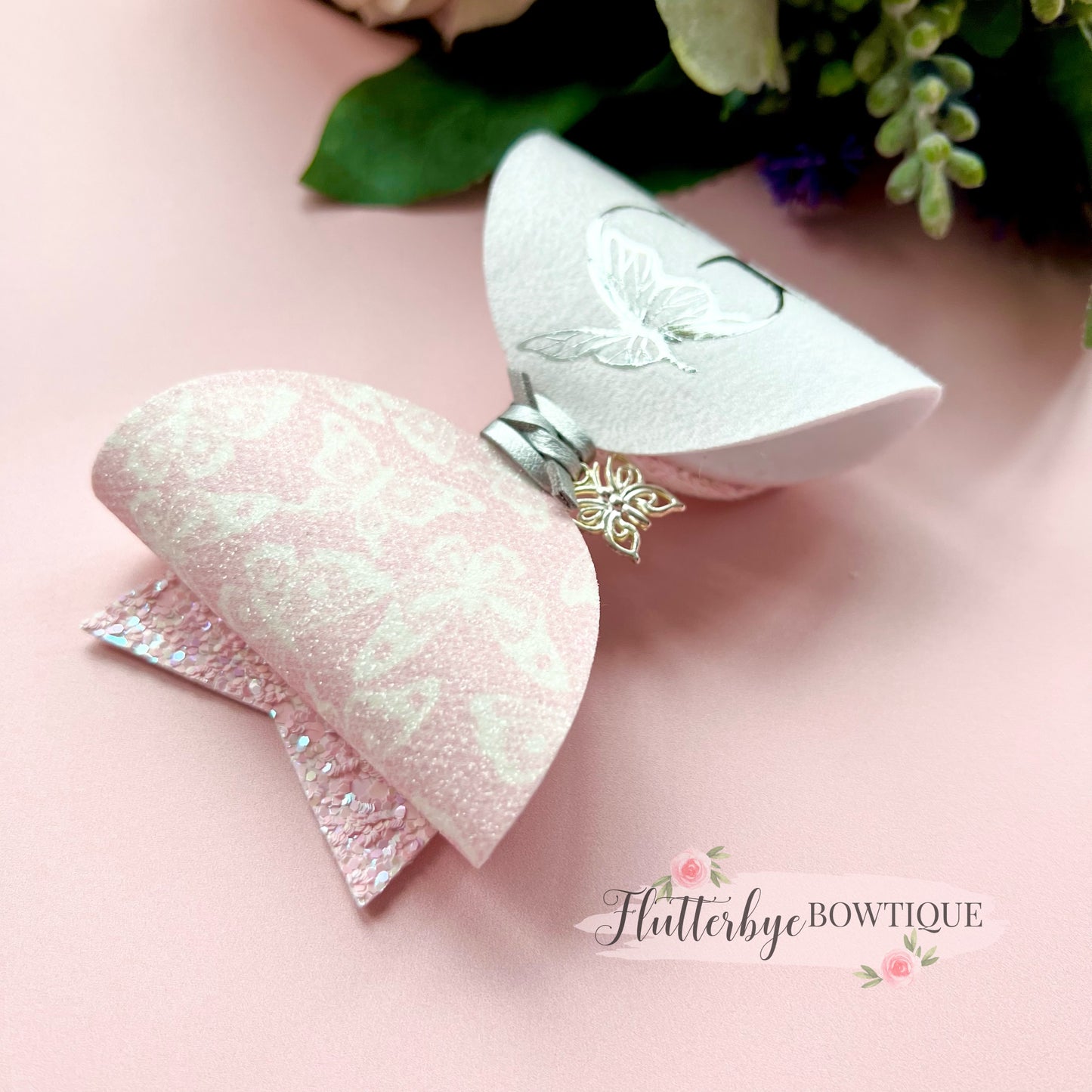 Pretty Butterflies Charm bow