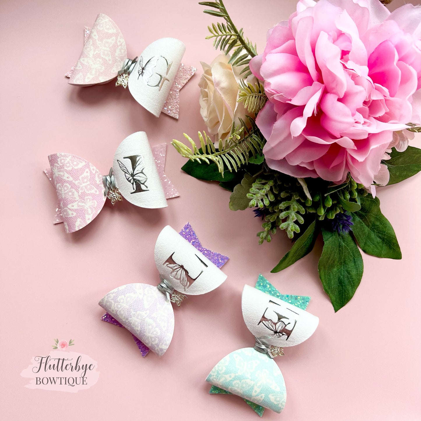 Pretty Butterflies Charm bow