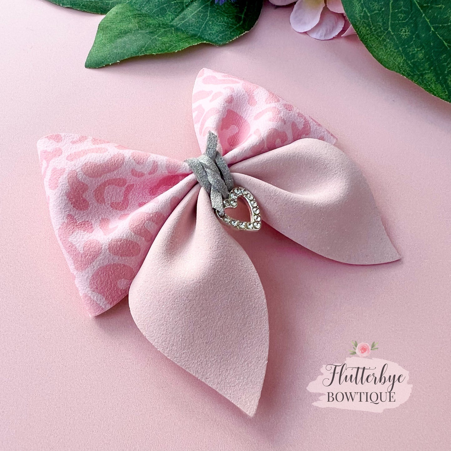Pastel Leopard Pinch Bow