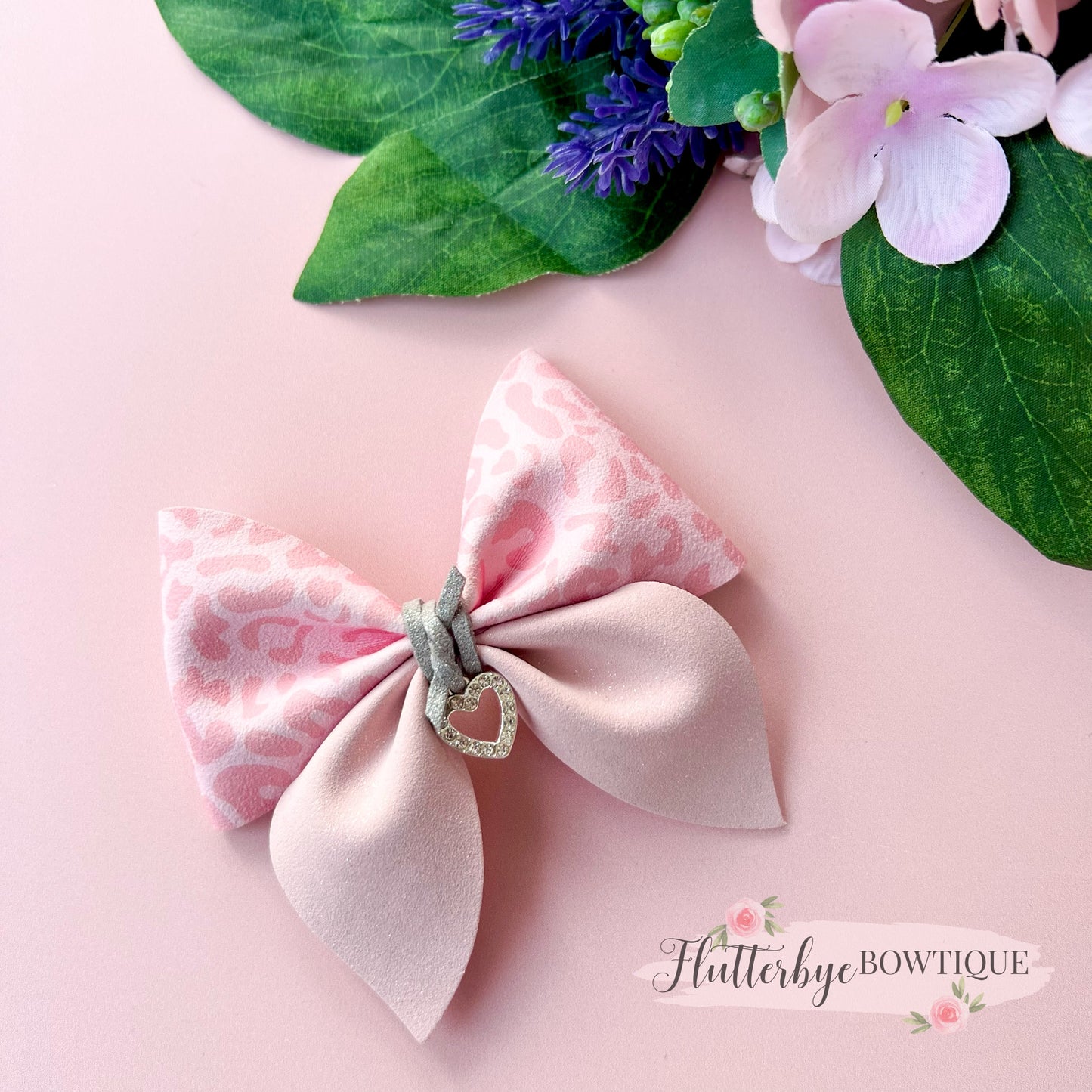 Pastel Leopard Pinch Bow