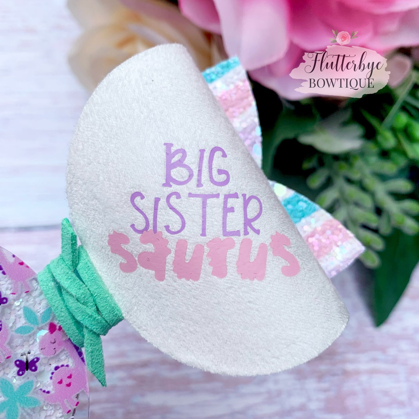 Big Sister saurus Bow, Little sister saurus Dino Clip