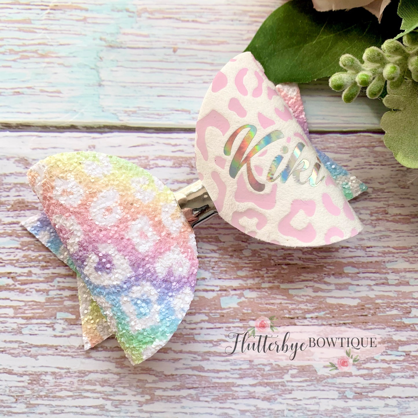 Magic Light Reactive Leopard Print Bow