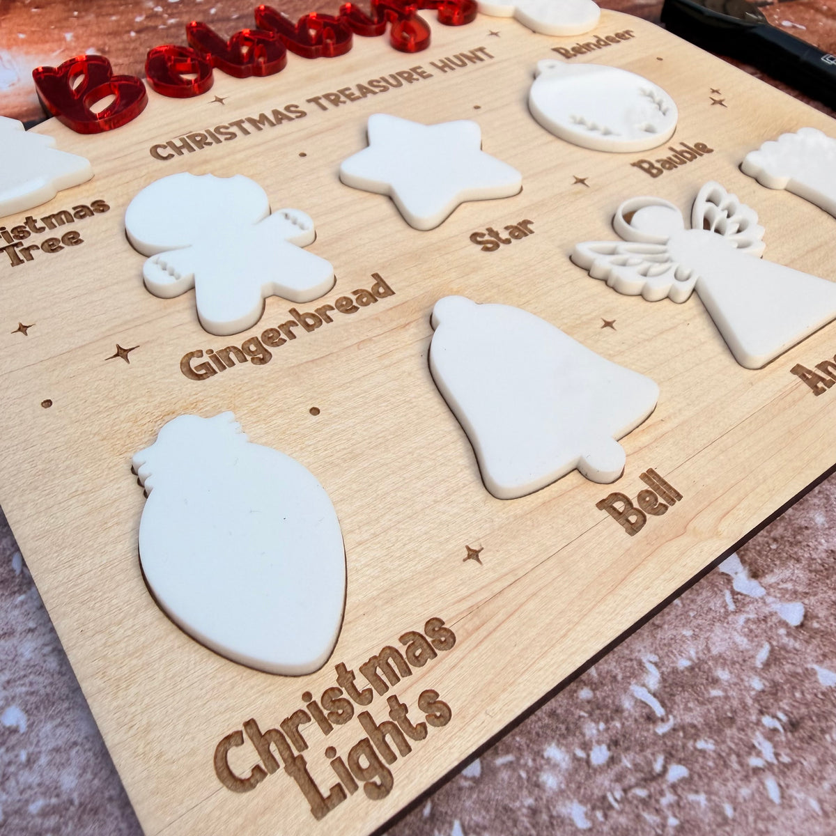 Christmas Treasure Hunt Board