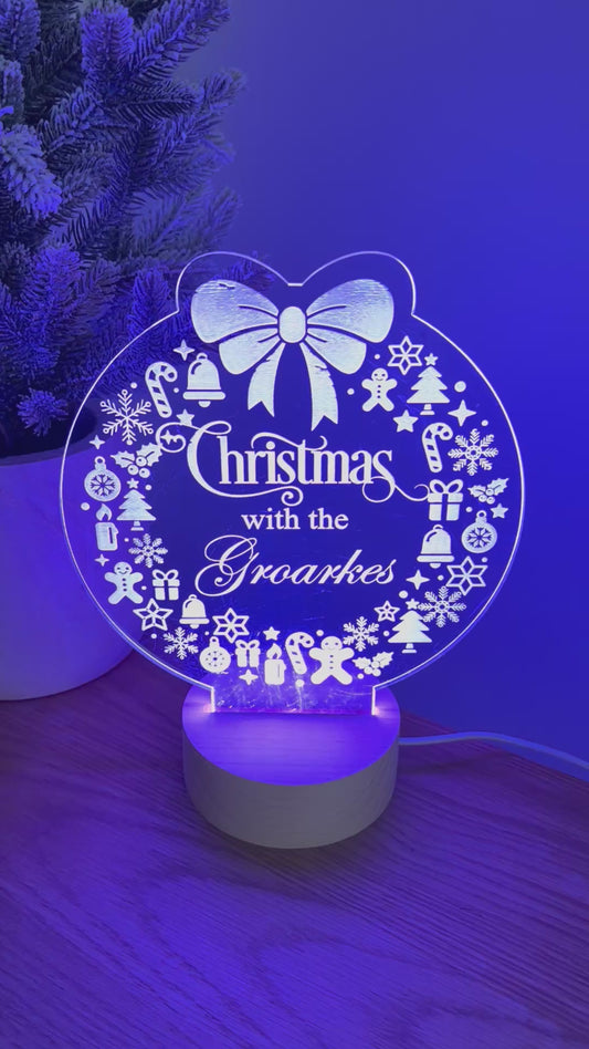 Christmas Glow – Personalised Family Wreath LED Lamp